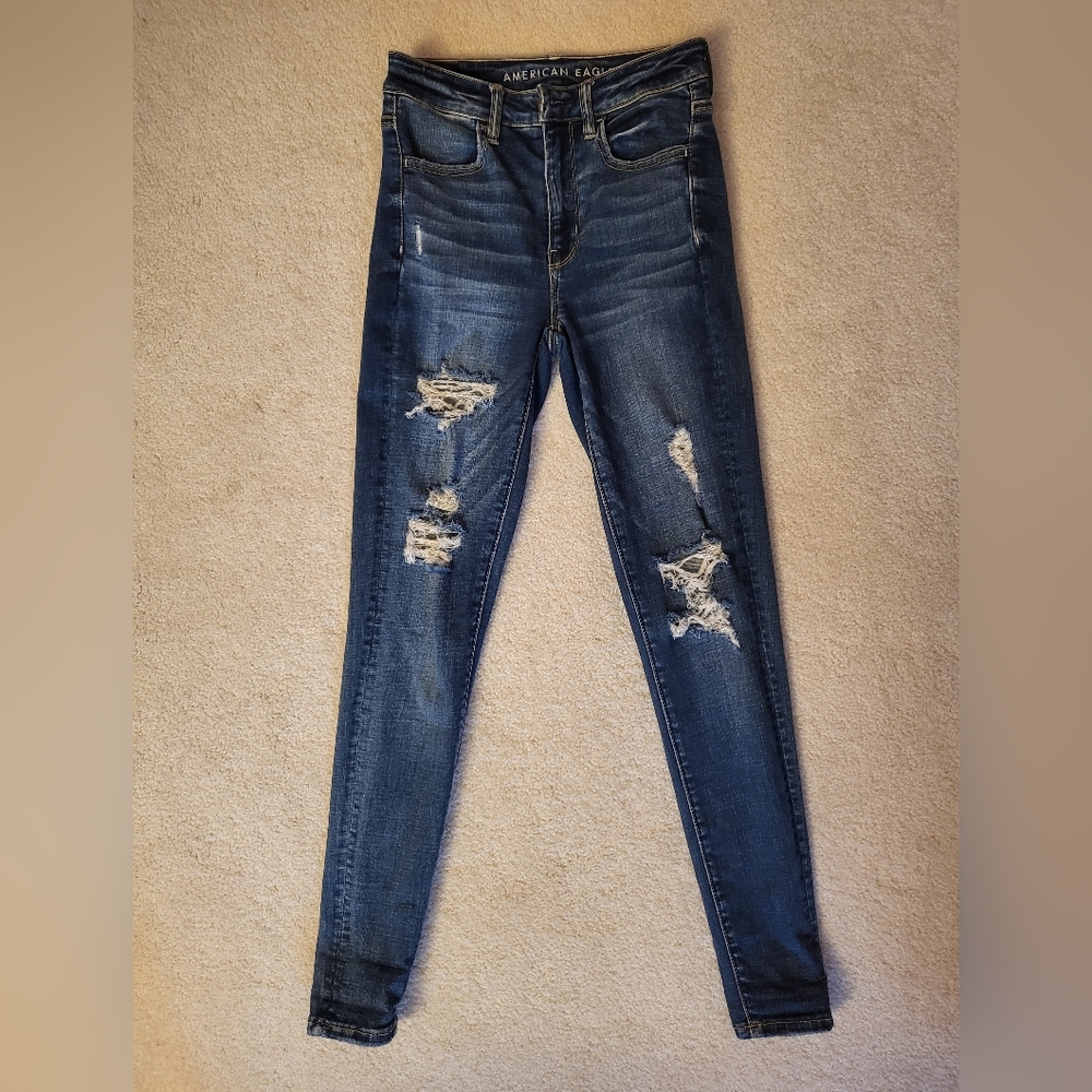 American Eagle Distressed Jeans